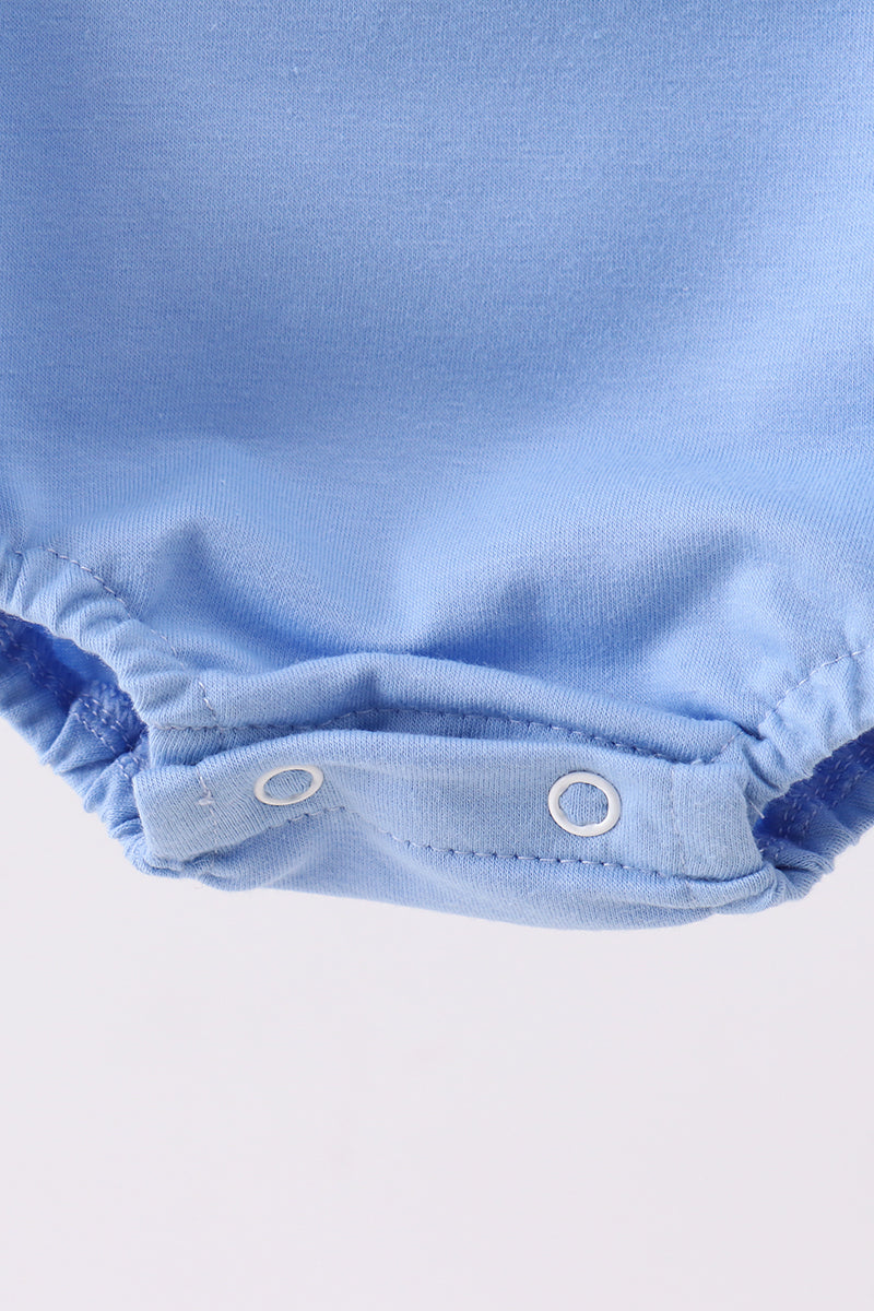 Blue puppy french knot bubble